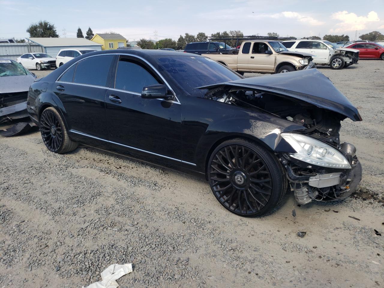 MERCEDES-BENZ S-CLASS 550