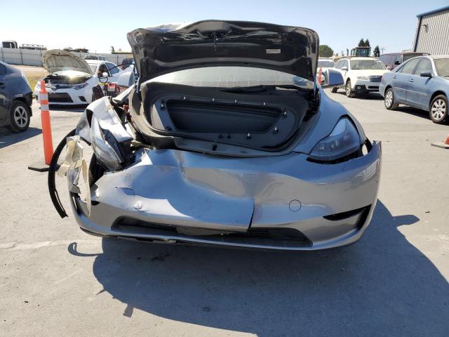 2024 TESLA MODEL Y 7SAYGDEE2RF113332