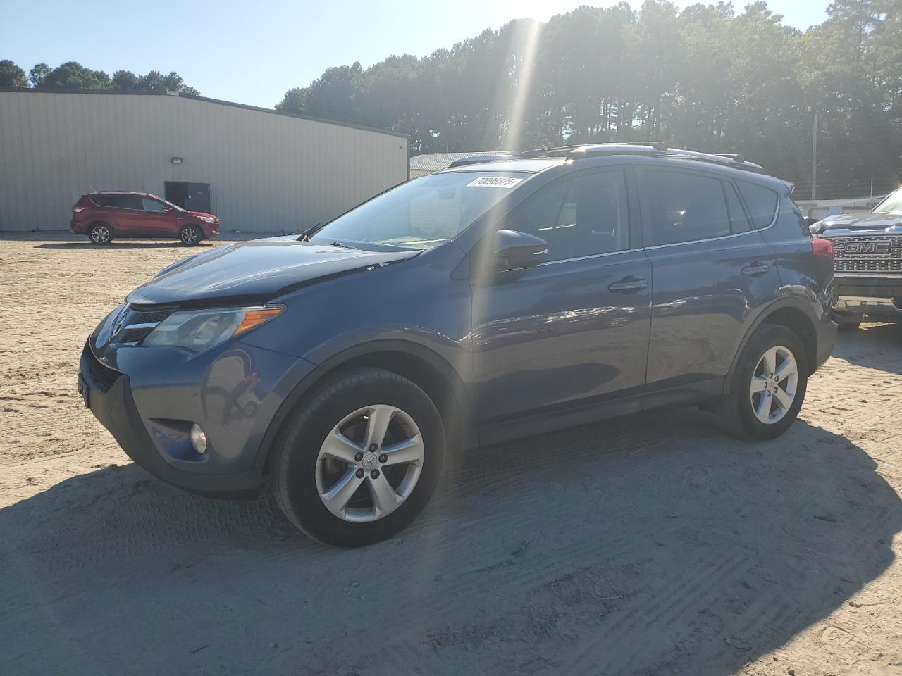 TOYOTA RAV4 XLE