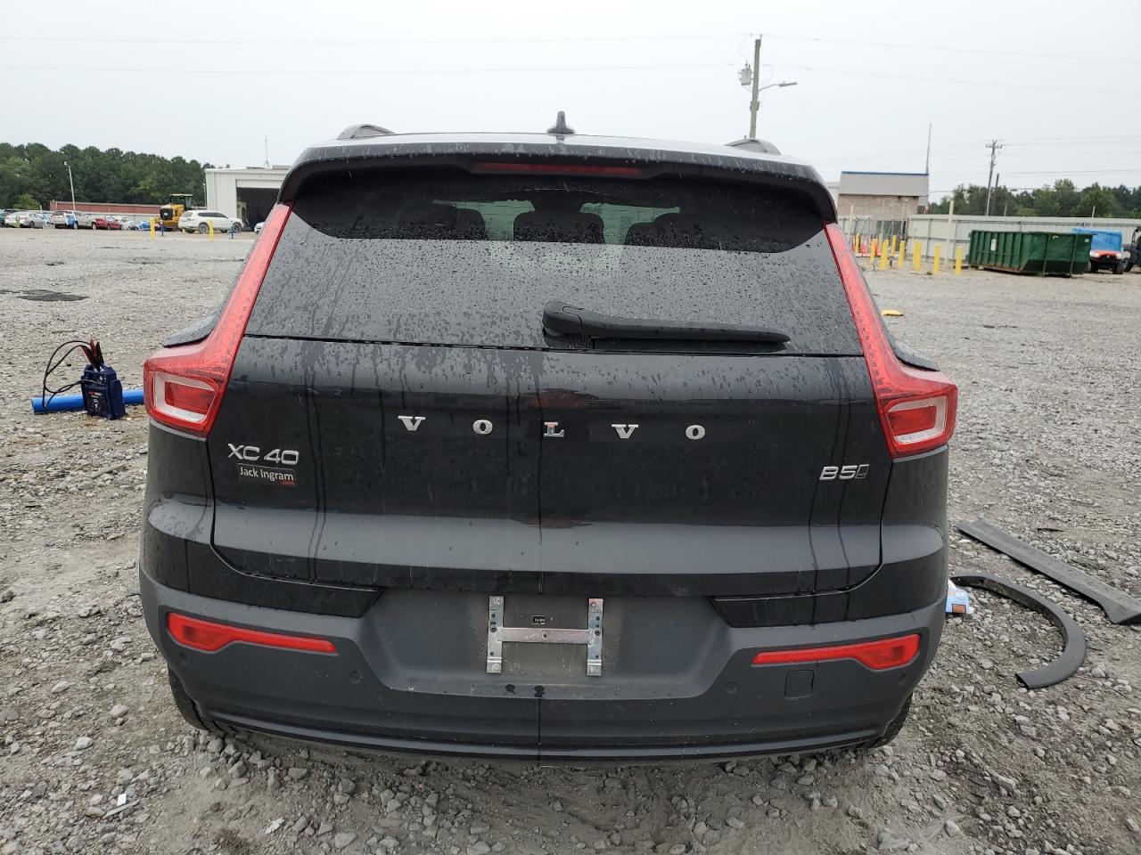 VOLVO XC40 CORE