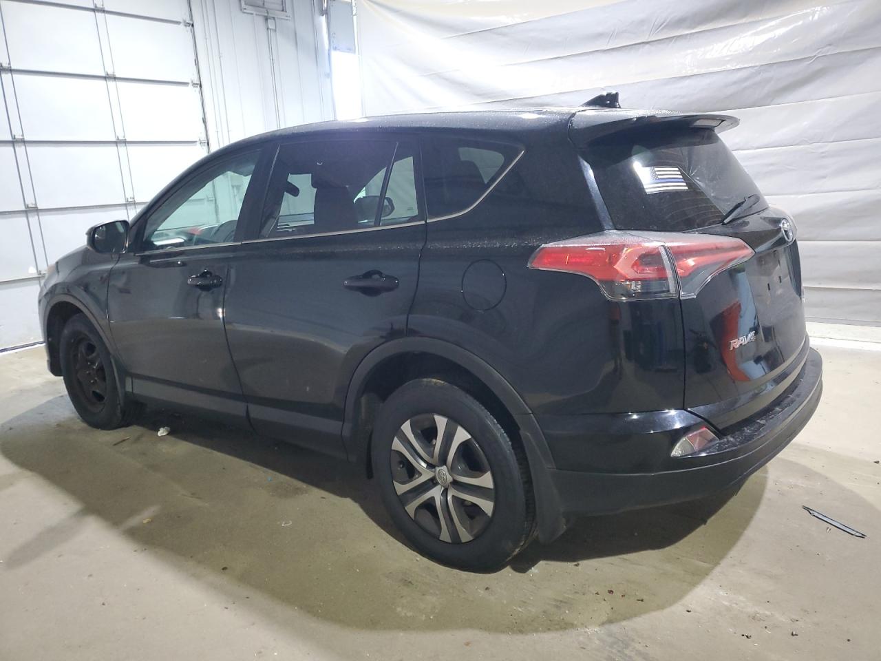 TOYOTA RAV4 LE