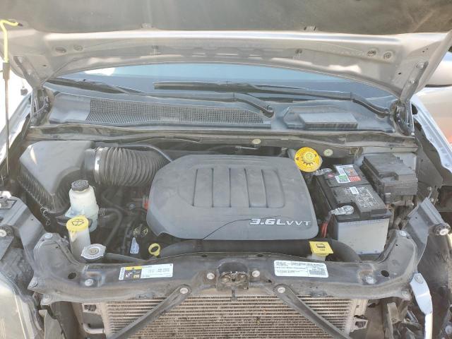 2015 CHRYSLER TOWN & COU 2C4RC1HG7FR710582