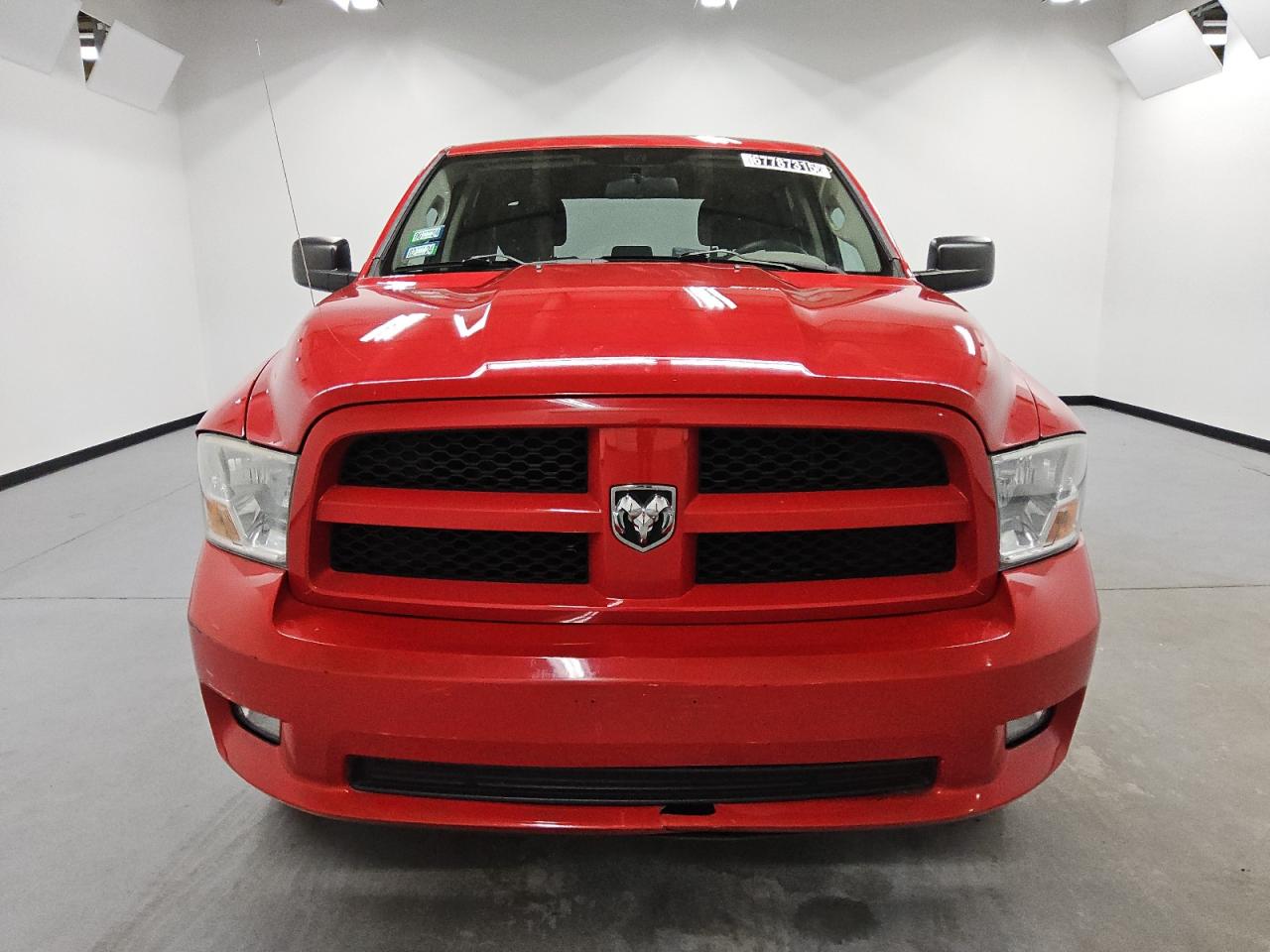 DODGE RAM 1500 ST