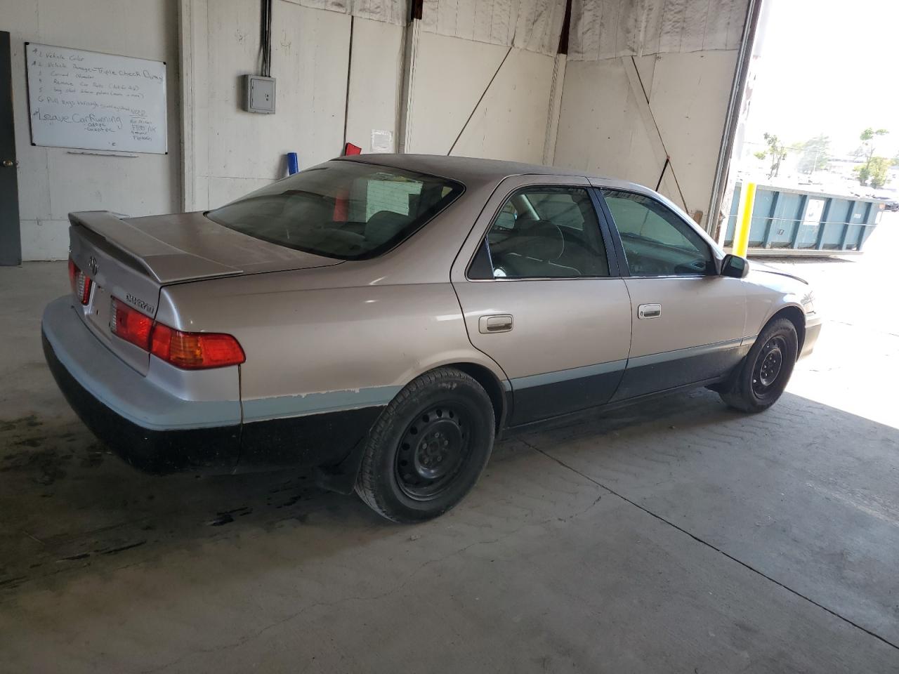 Lot #3273948794 2000 TOYOTA CAMRY CE