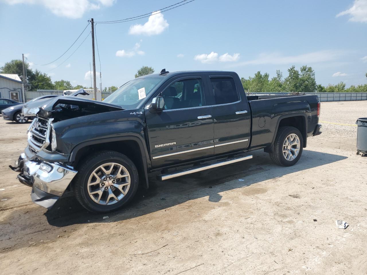 GMC SIERRA 1500 K1500 SLT