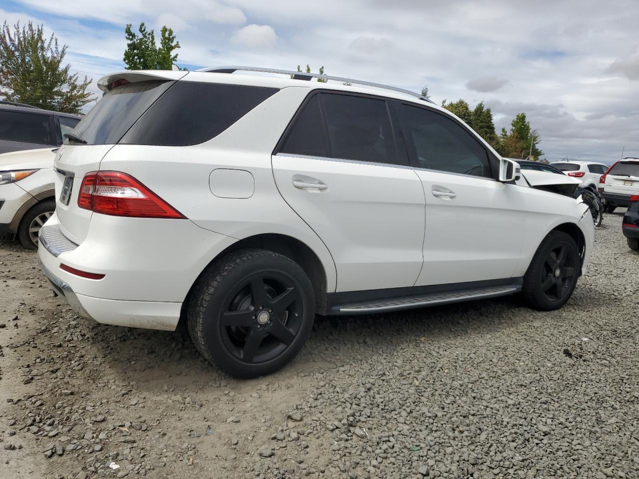 MERCEDES-BENZ M-CLASS 350