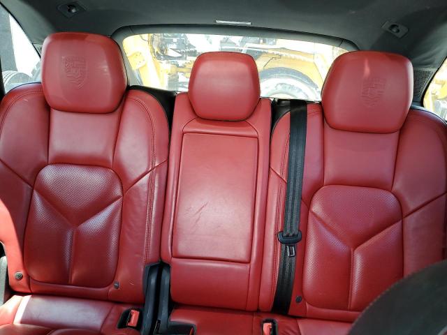 2017 PORSCHE CAYENNE WP1AA2A24HKA87414