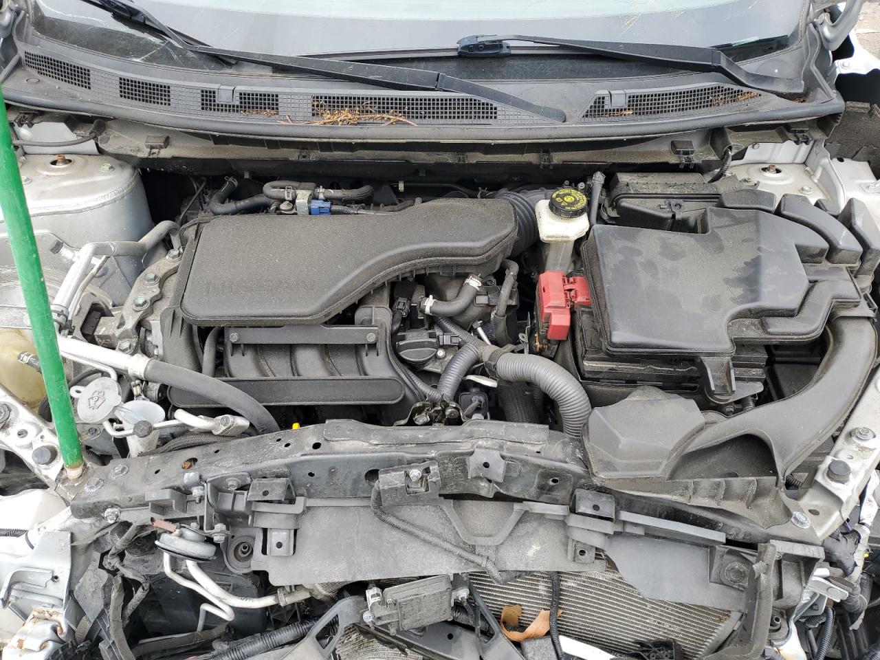 NISSAN ROGUE SPORT S