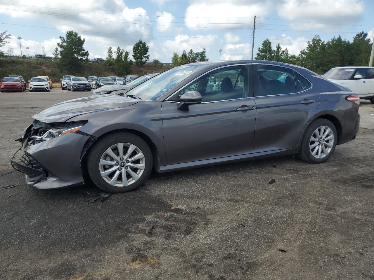 TOYOTA CAMRY LE