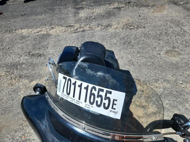 2007 HARLEY-DAVIDSON FLHX 1HD1KB4167Y667601