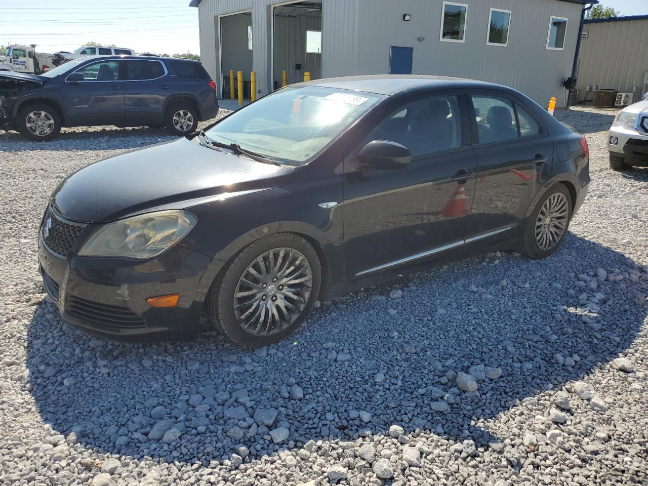 SUZUKI KIZASHI SE