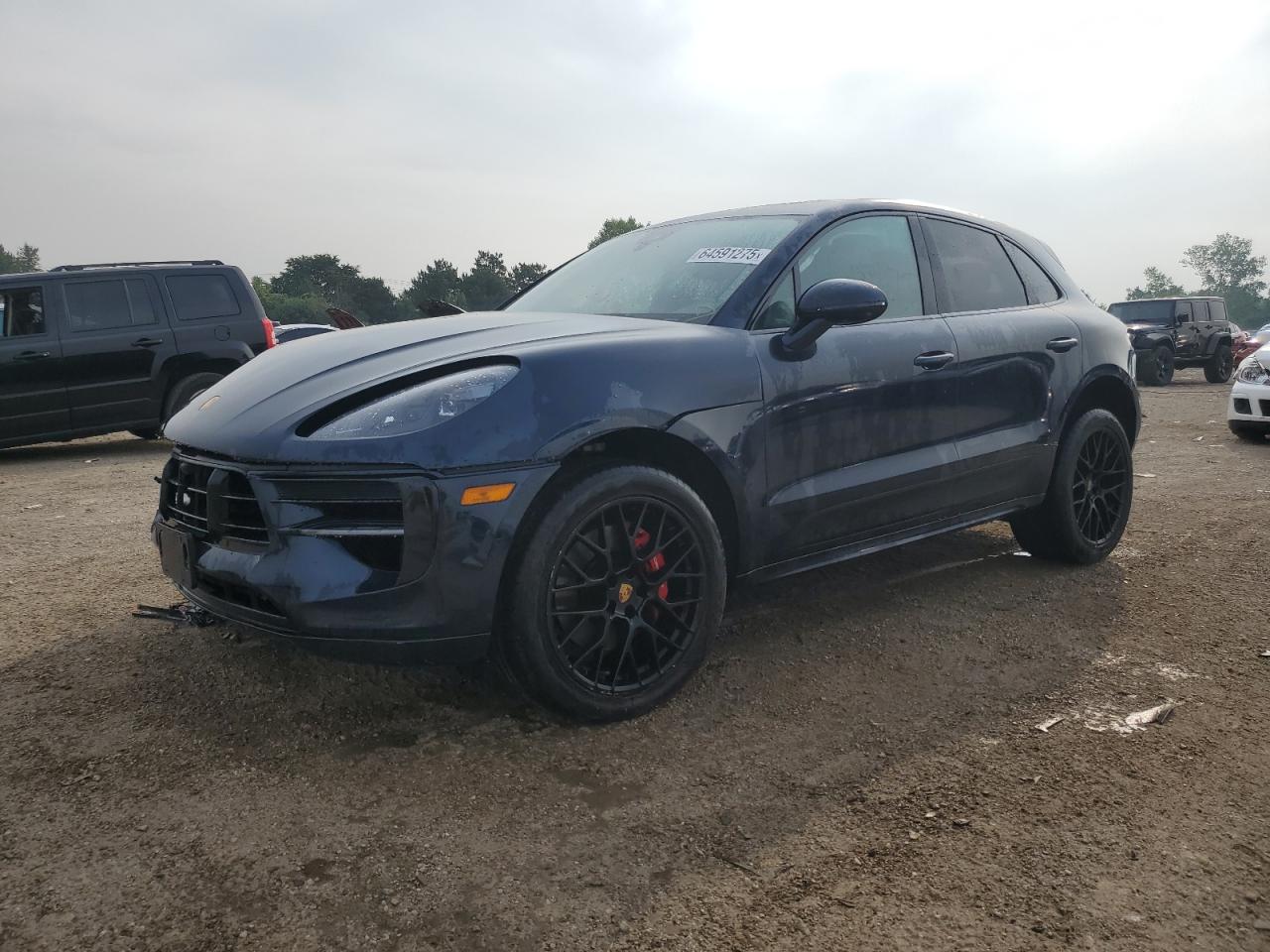 PORSCHE MACAN GTS