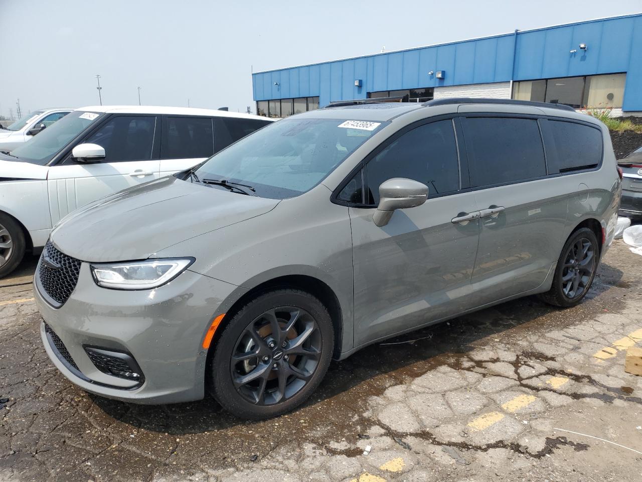 CHRYSLER PACIFICA TOURING L