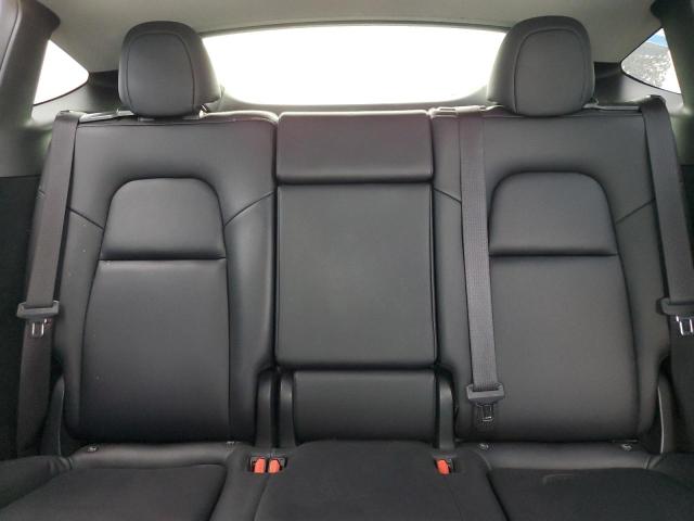 2024 TESLA MODEL Y 7SAYGDEE3RF066215