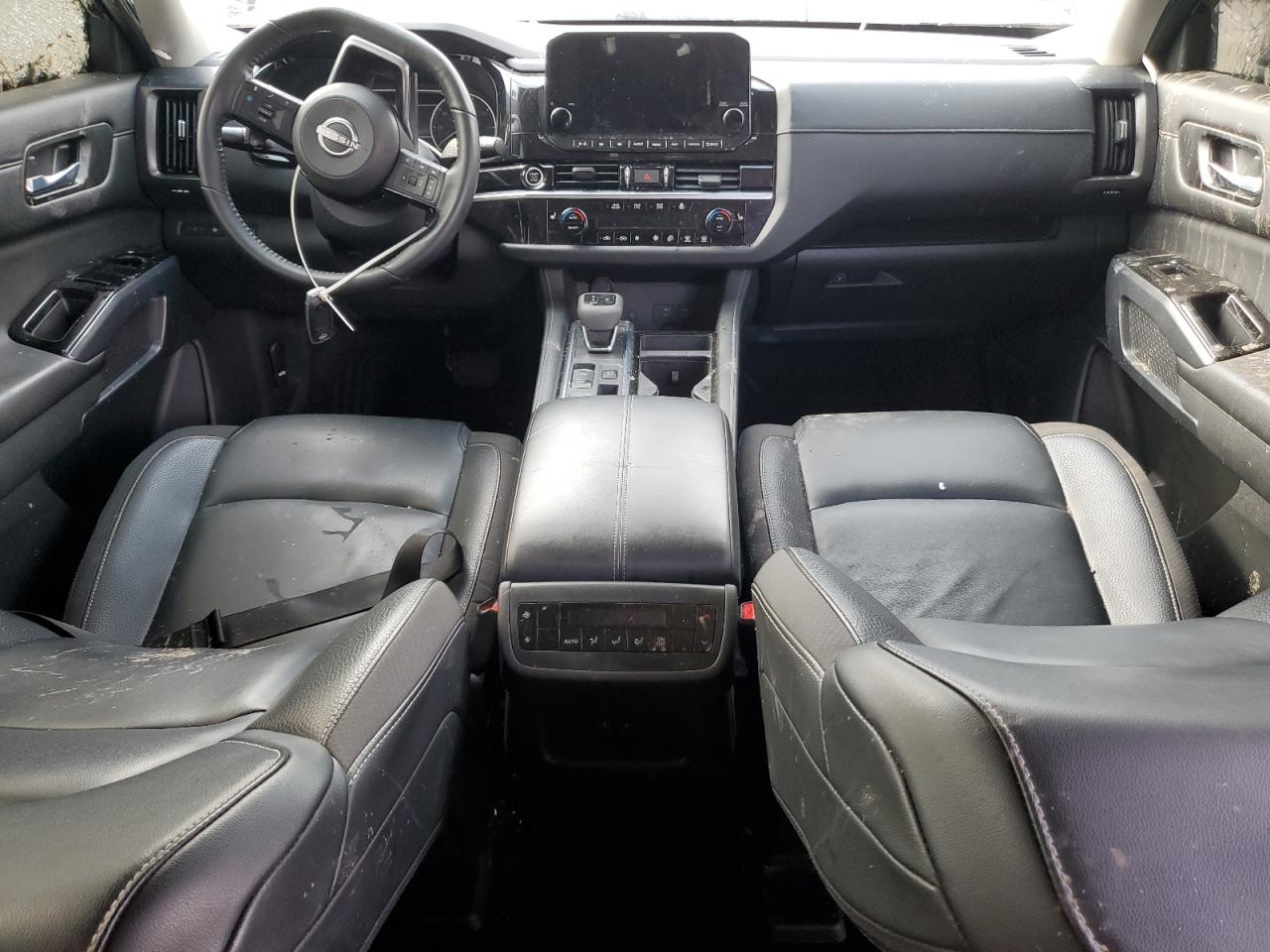 NISSAN PATHFINDER SL