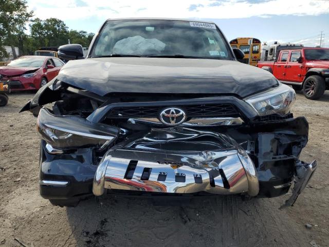 2018 TOYOTA 4RUNNER SR JTEBU5JR4J5568002