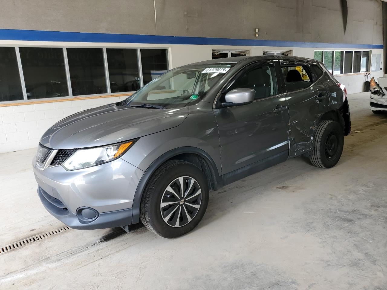 NISSAN ROGUE SPORT S