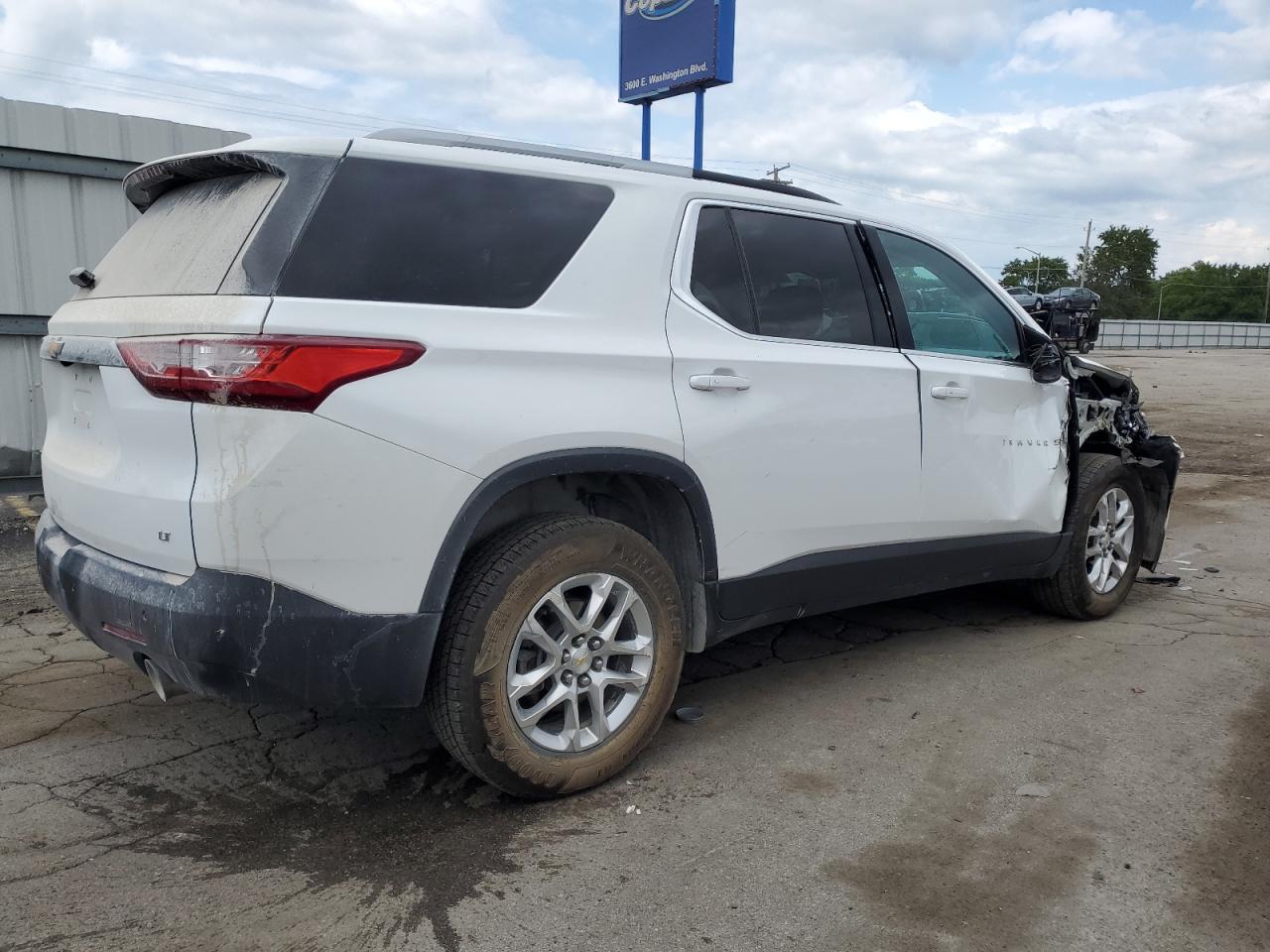 CHEVROLET TRAVERSE LT