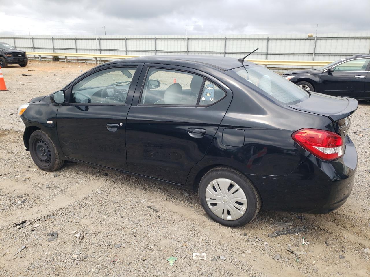 MITSUBISHI MIRAGE G4 ES