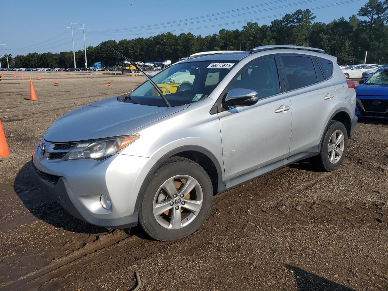 TOYOTA RAV4 XLE