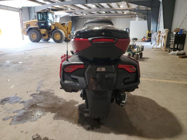 2021 CAN-AM SPYDER ROA 2BXNBDD22MV005125