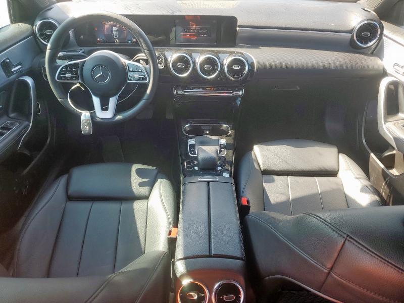 2020 MERCEDES-BENZ A 220 W1K3G4EB2LW043613