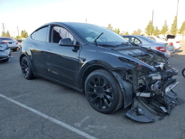 2022 TESLA MODEL Y 7SAYGAEE7NF548694