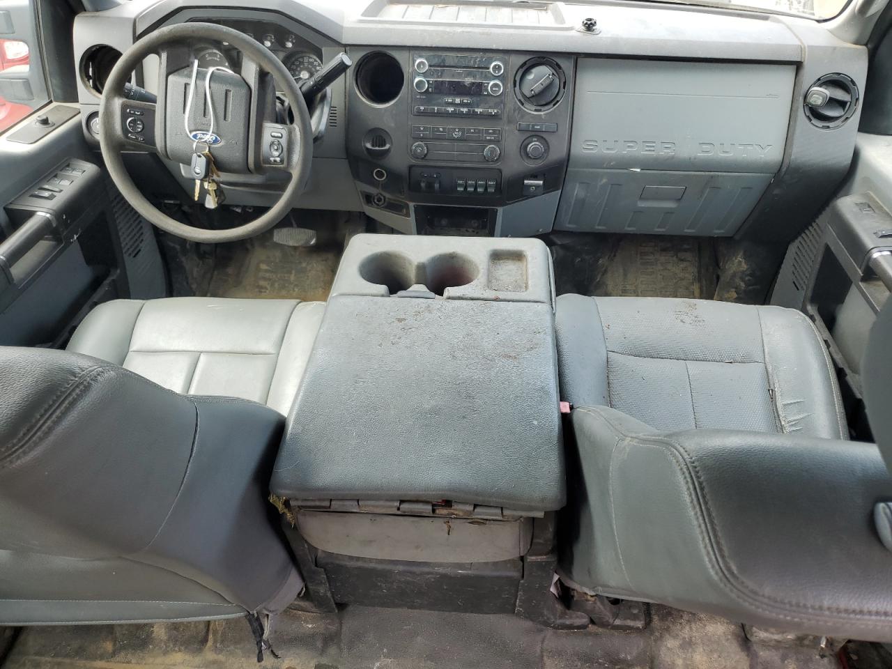 FORD F-550 SUPER DUTY