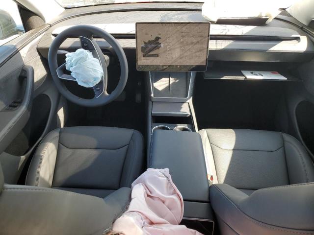 2026 TESLA MODEL Y 7SAYGDED0TF390477