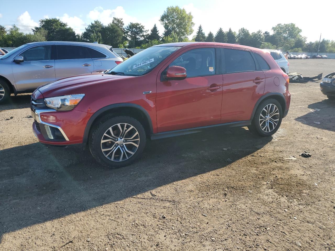 MITSUBISHI OUTLANDER ES