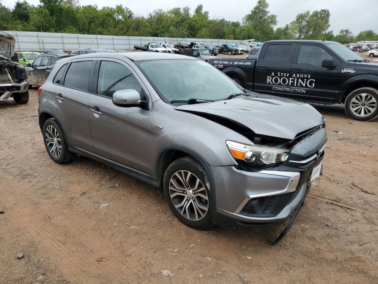 MITSUBISHI OUTLANDER ES