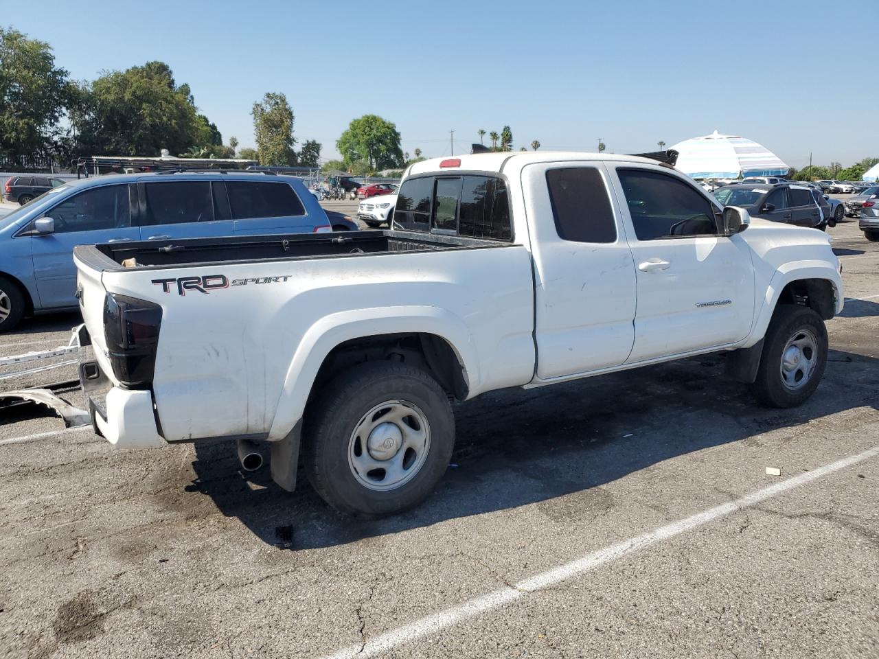 TOYOTA TACOMA ACCESS CAB