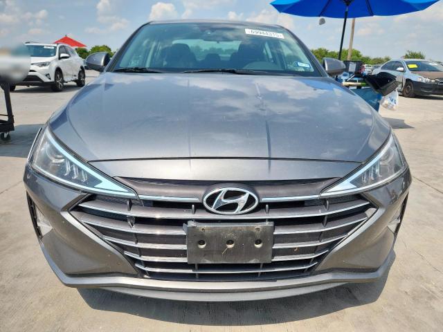 2019 HYUNDAI ELANTRA SE 5NPD84LF0KH413589