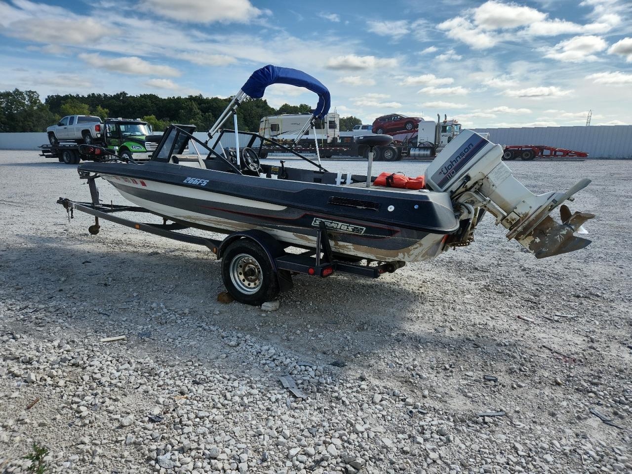 Lot #3279624773 1988 STRATOS BOAT W/TRL