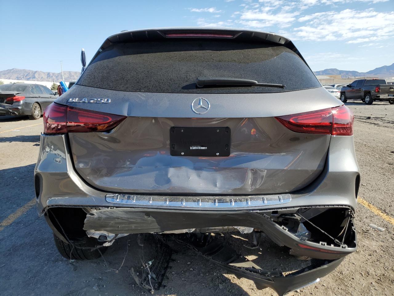 MERCEDES-BENZ GLA-CLASS 250