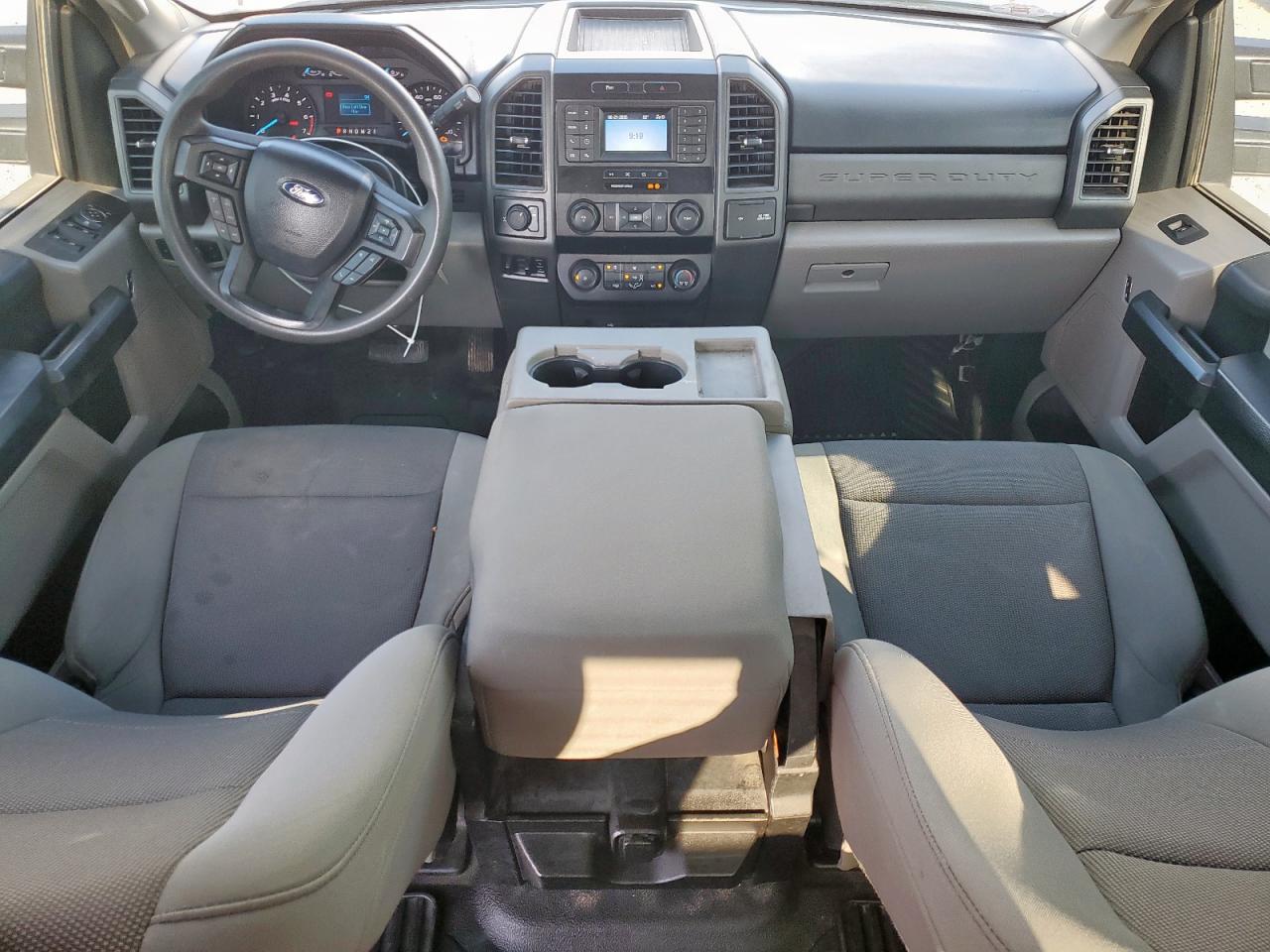 FORD F-250 SUPER DUTY