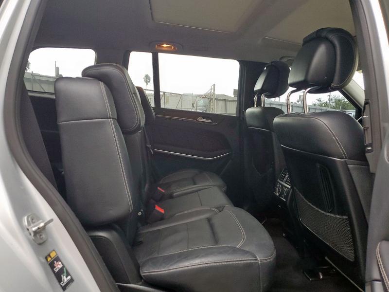 2015 MERCEDES-BENZ GL 550 4MA 4JGDF7DE5FA527898