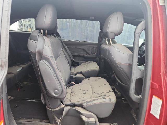 2022 TOYOTA SIENNA XSE 5TDDRKEC5NS078946