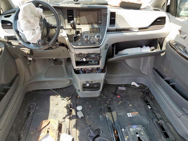 2020 TOYOTA SIENNA XLE 5TDYZ3DC0LS086152