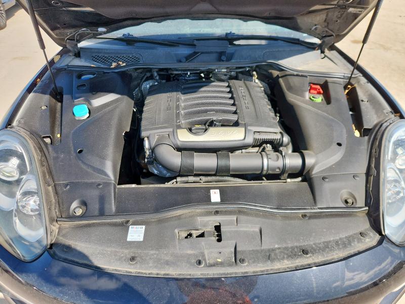 2017 PORSCHE CAYENNE WP1AA2A23HKA91406