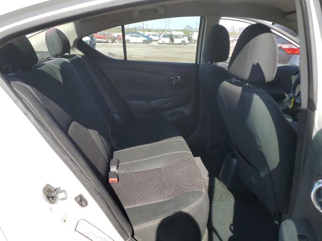 2018 NISSAN VERSA S 3N1CN7AP8JL808378