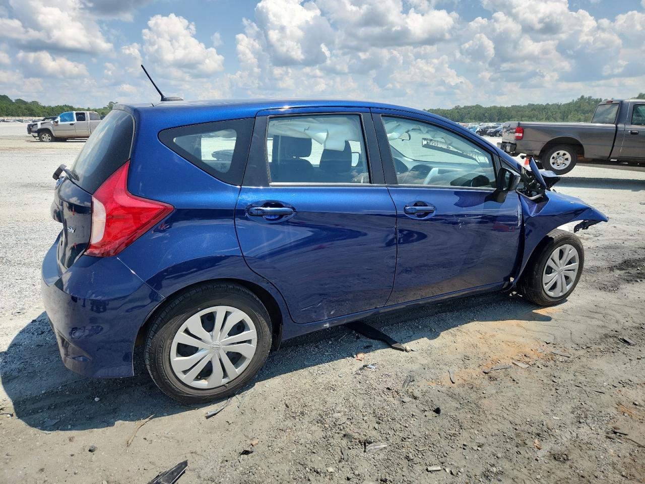 NISSAN VERSA NOTE S