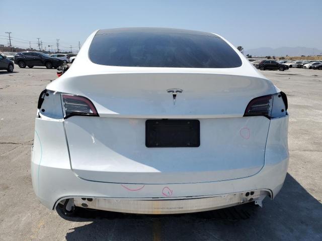 2024 TESLA MODEL Y 7SAYGDED7RF044614