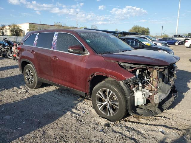 2019 TOYOTA HIGHLANDER LE 5TDZZRFH5KS305900