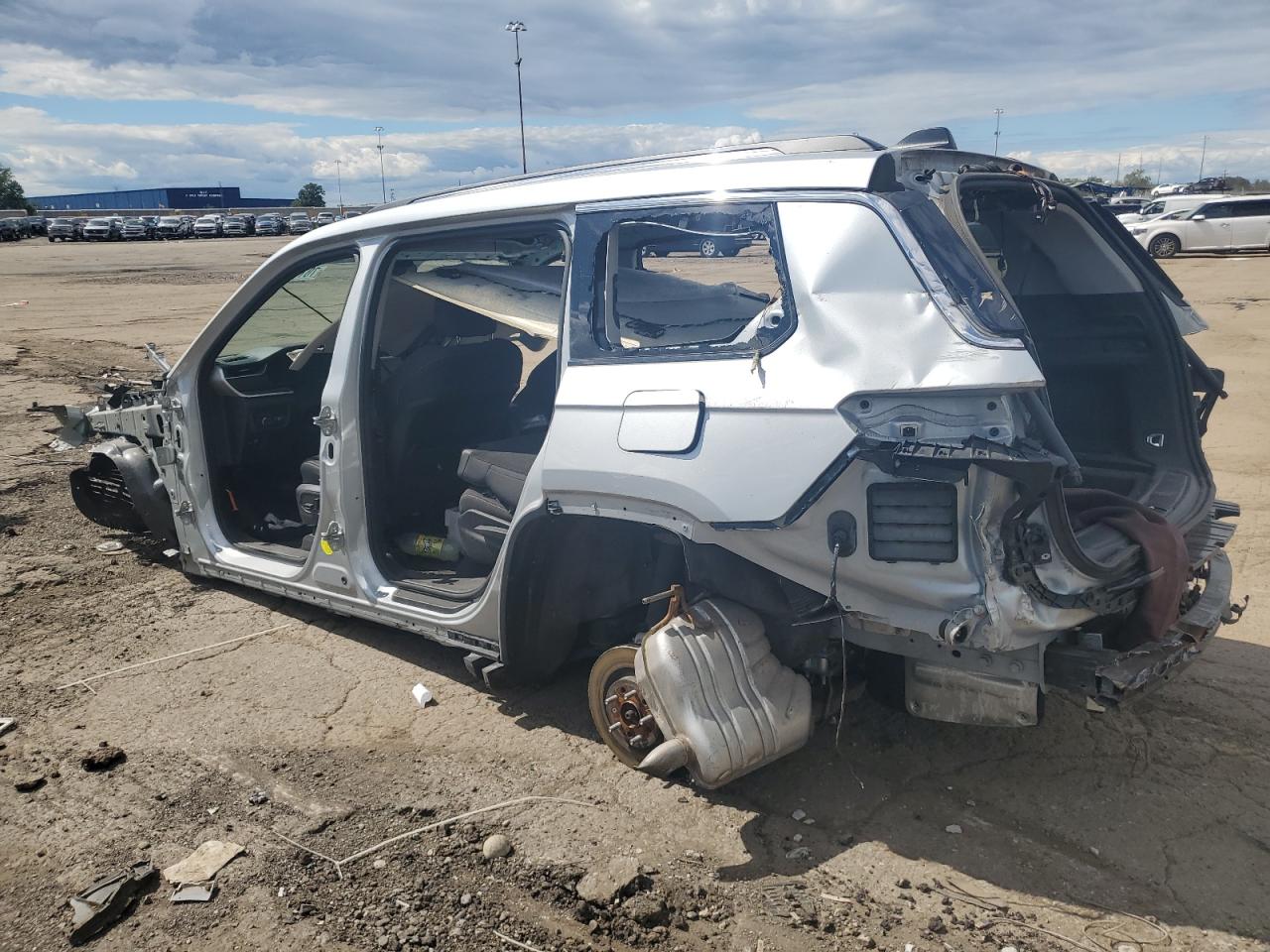 JEEP GRAND CHEROKEE L LAREDO