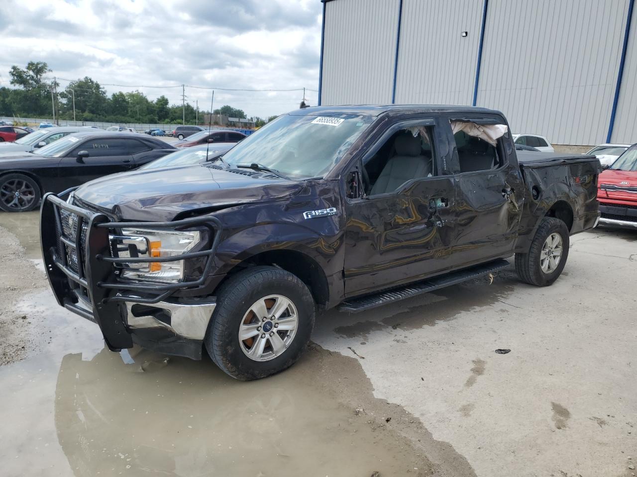 FORD F-150 SUPERCREW