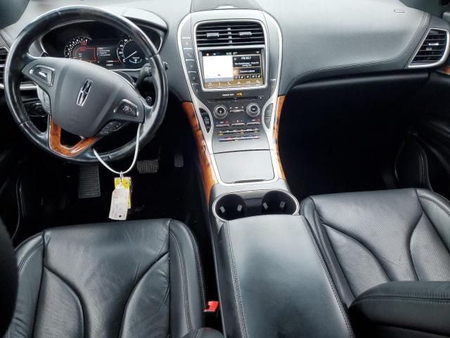2017 LINCOLN MKX RESERV 2LMPJ8LR4HBL13325