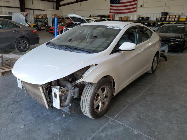 HYUNDAI ELANTRA SE