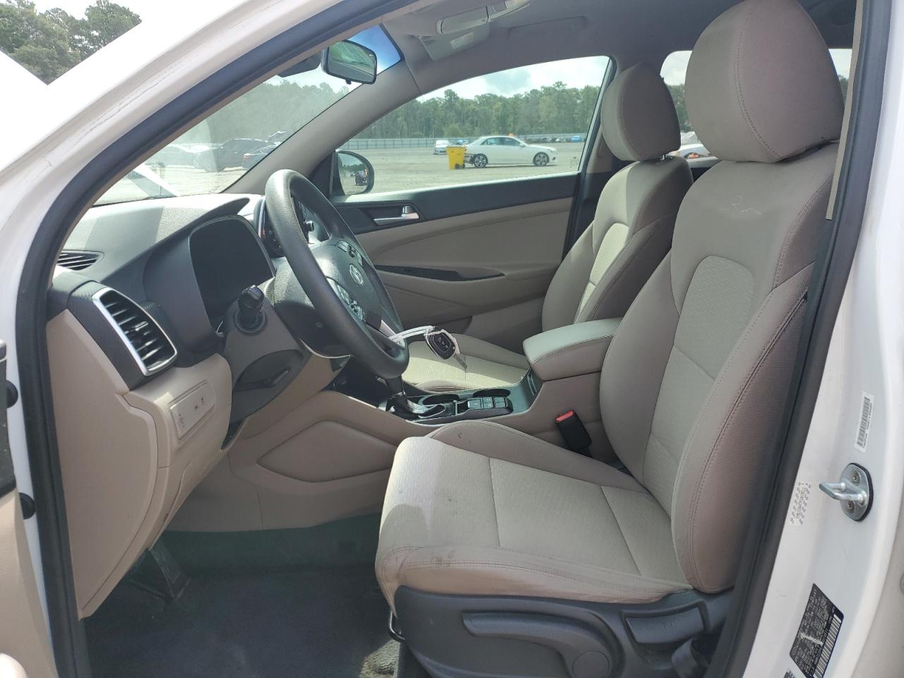 Lot #3215986796 2019 HYUNDAI TUCSON SE