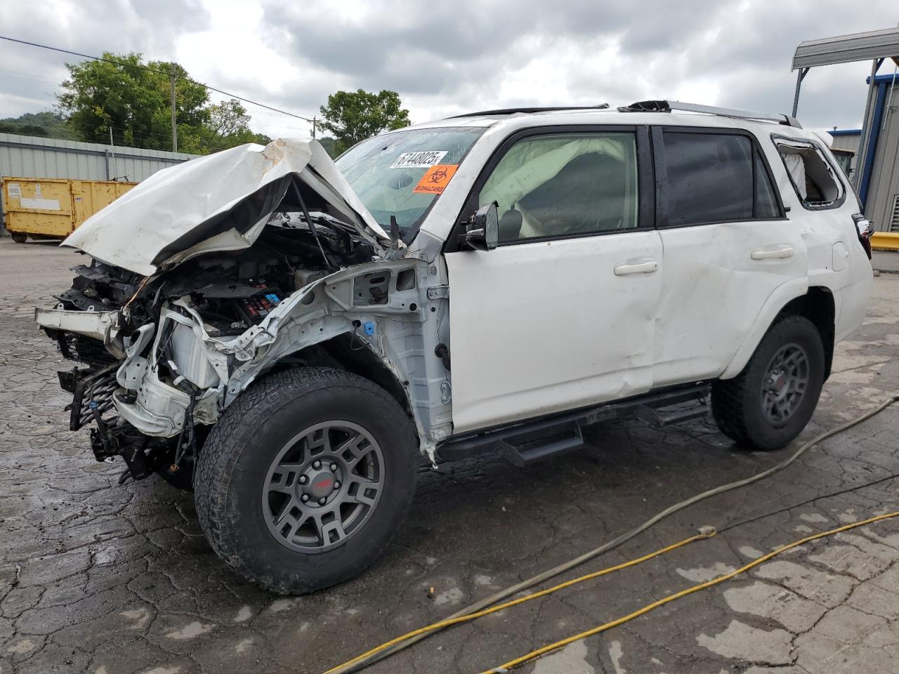TOYOTA 4RUNNER SR5/SR5 PREMIUM